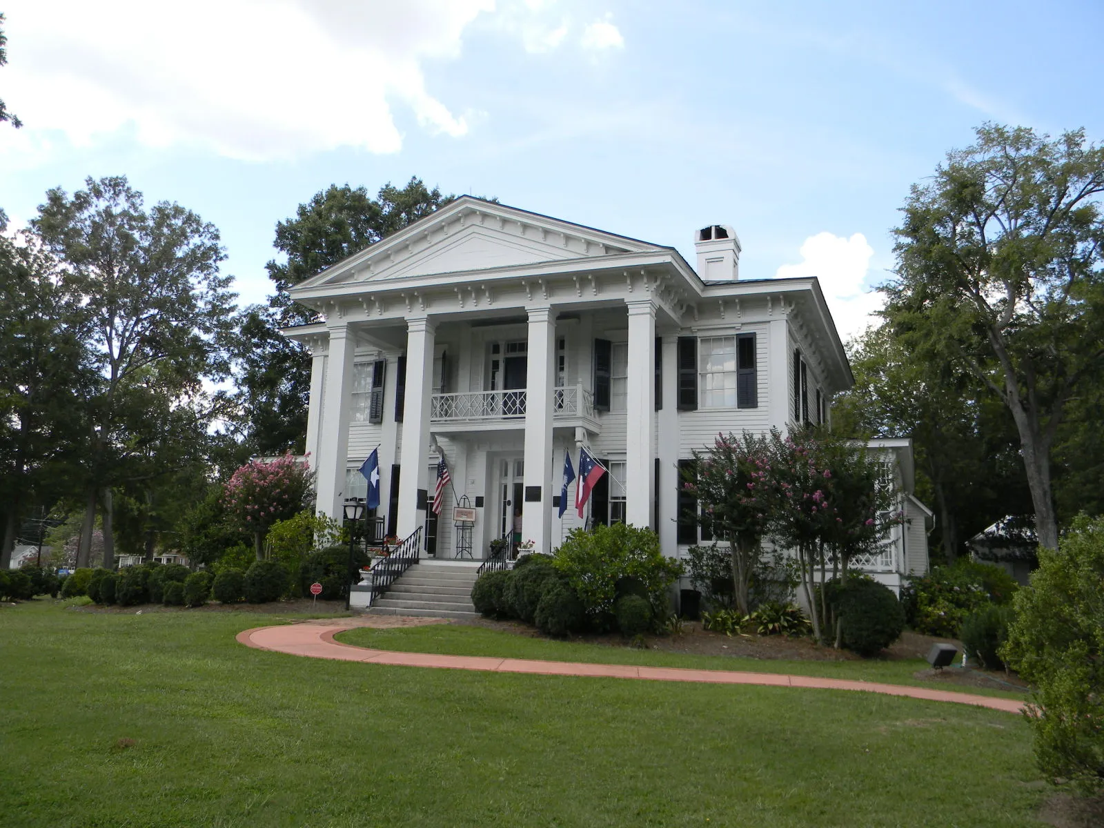 Burt-Stark Mansion gallery image 2
