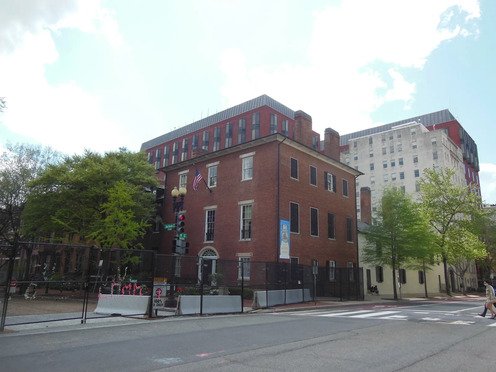 Decatur House gallery image 1