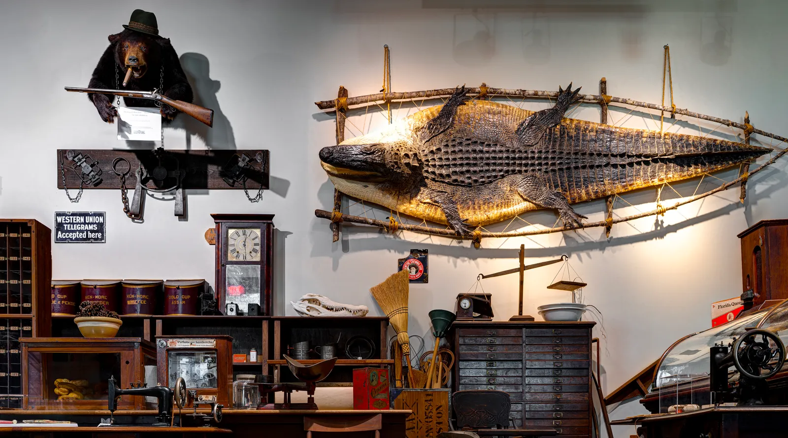 Elliott Museum gallery image 2