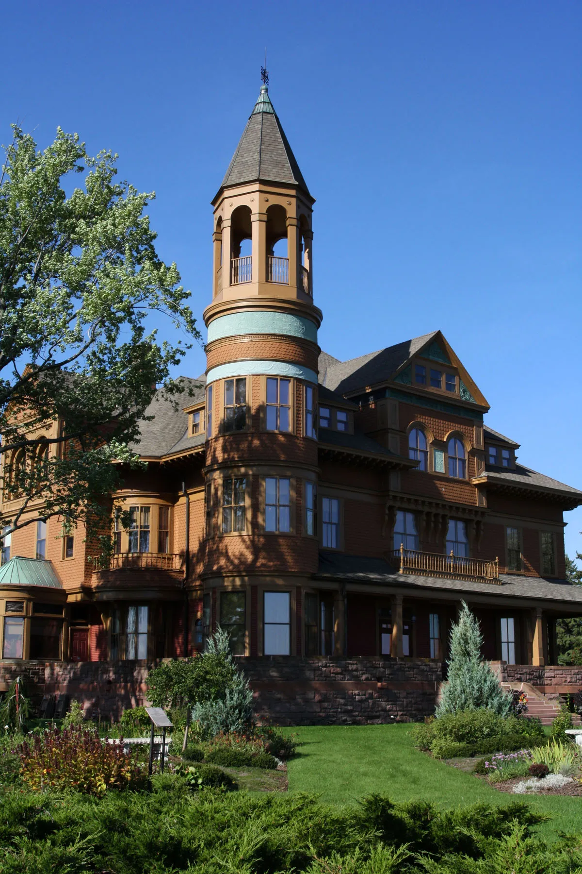 Fairlawn Mansion gallery image 1