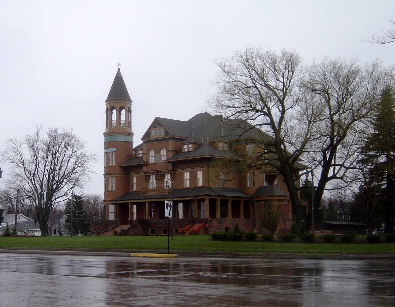 Fairlawn Mansion gallery image 2