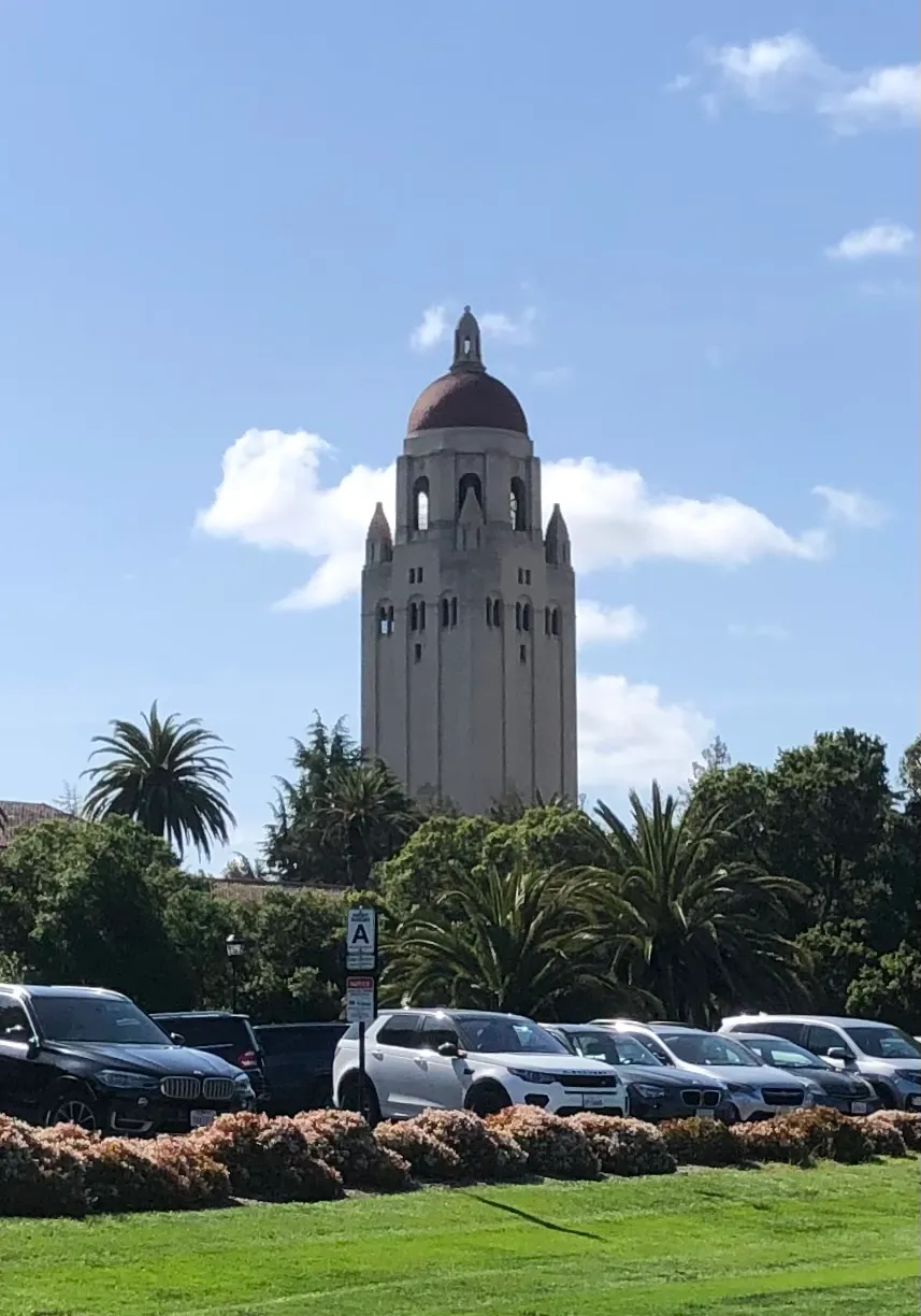 Hoover Tower — photo 2