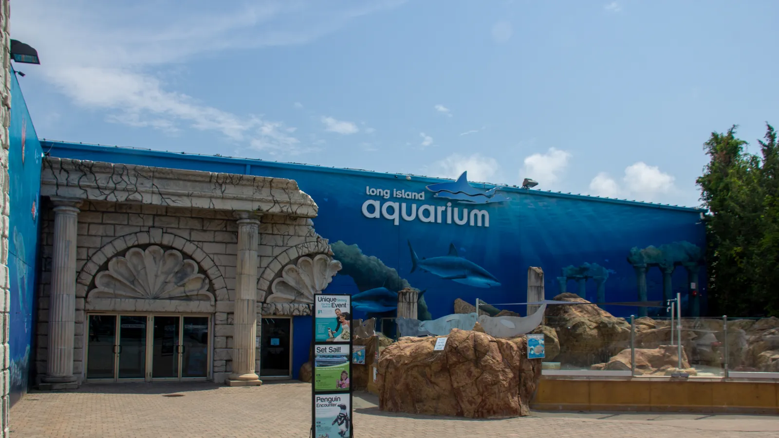Long Island Aquarium — hero image
