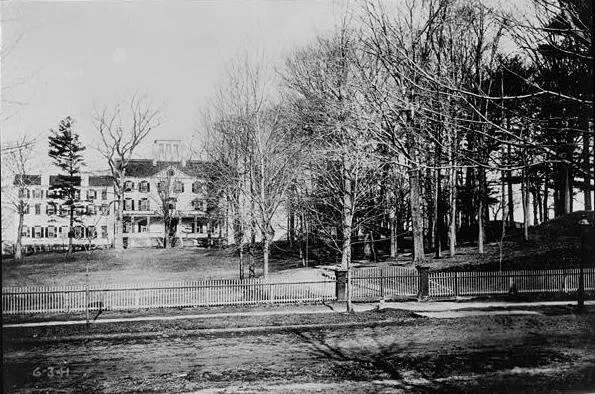 Proprietary House gallery image 1
