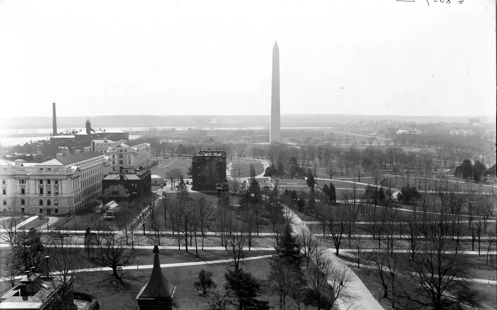 Washington Monument gallery image 1