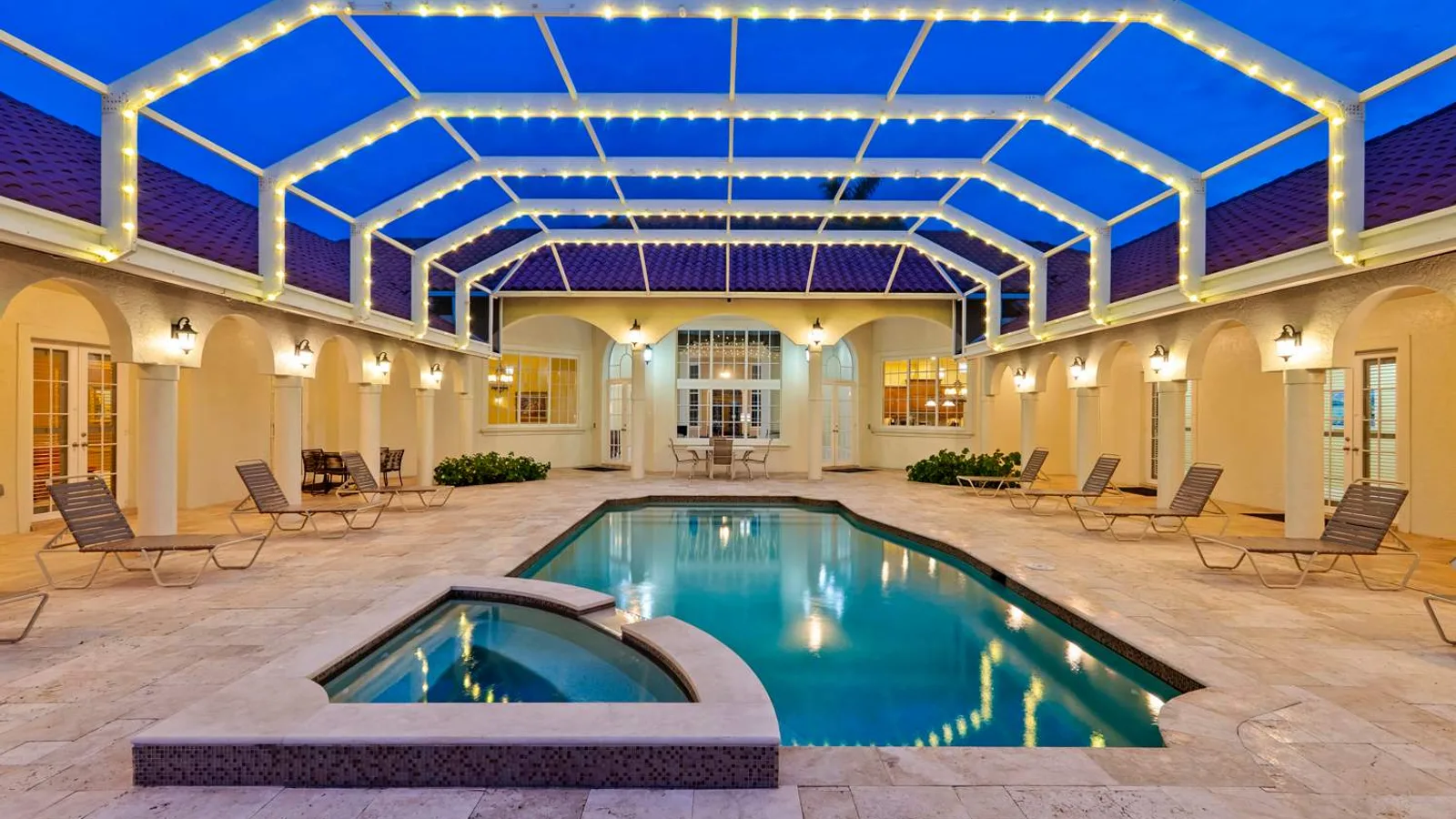 Knickerbocker 9 Suites