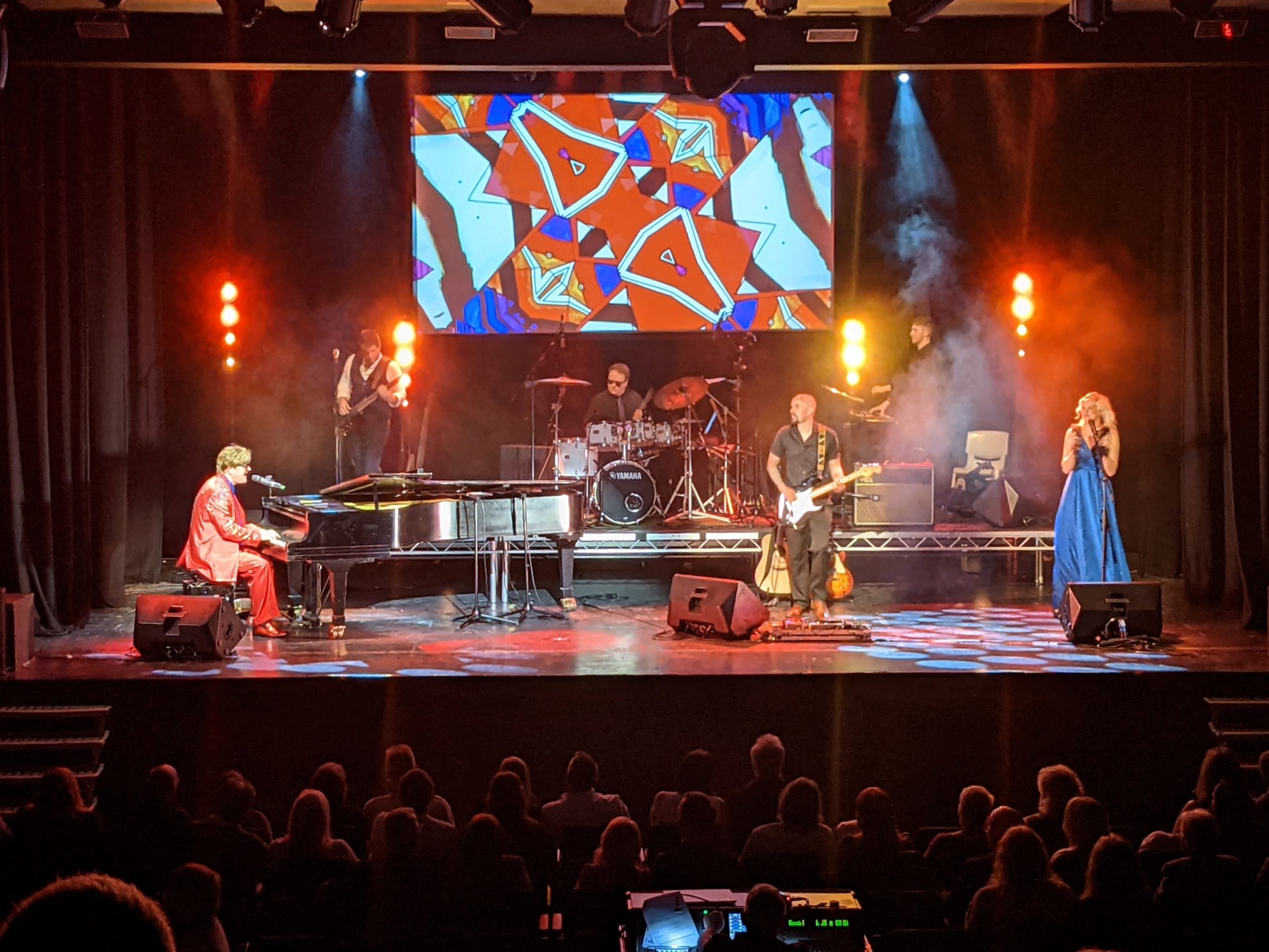 fe-telfordtheatre2022.jpg
