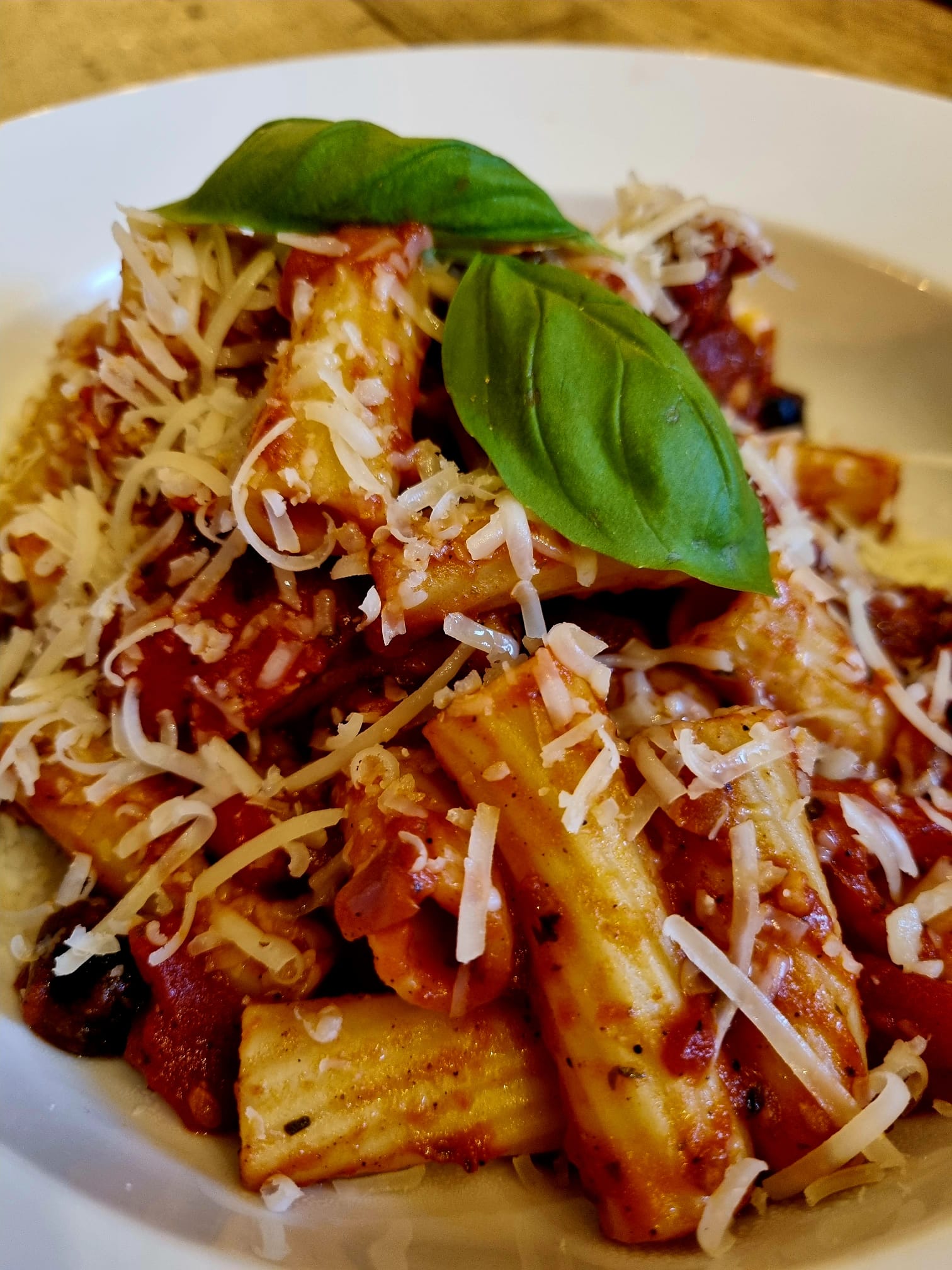 ragu.jpeg