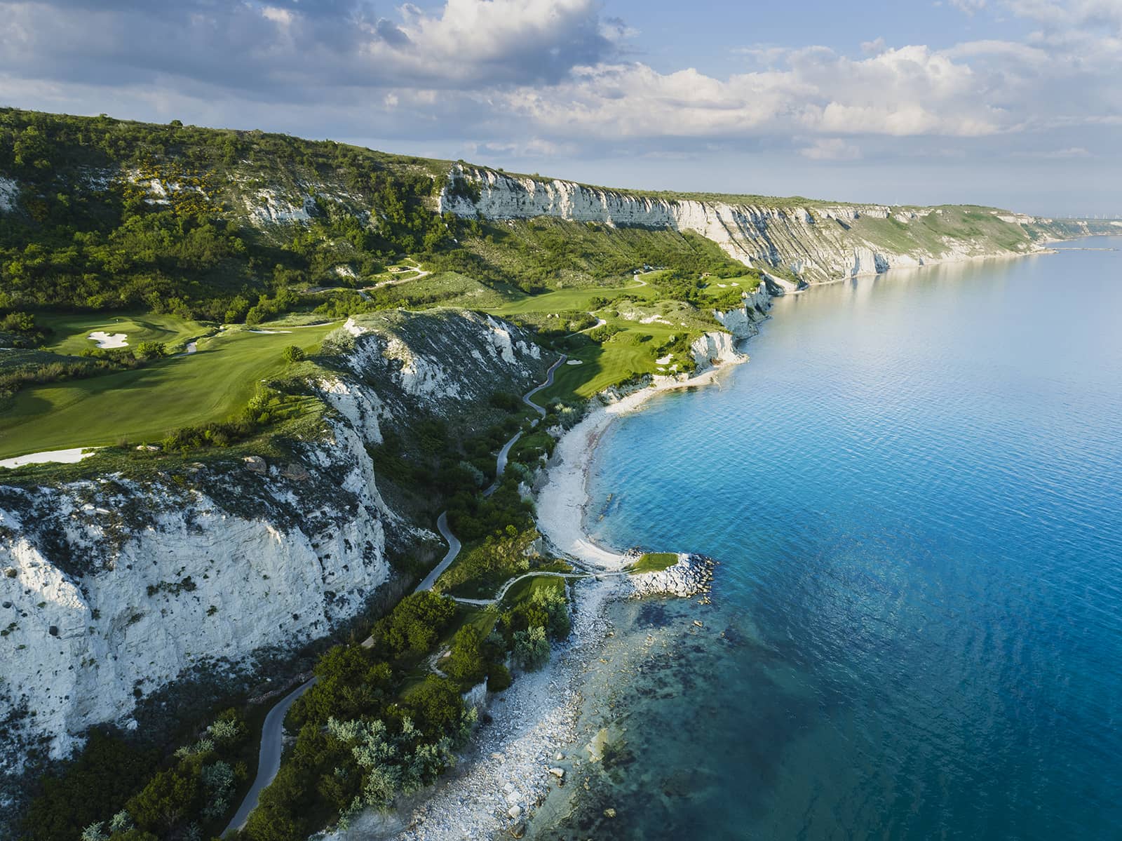 GOLF Thracian Cliffs Golf & Beach Resort - Bulgària GOLF Thracian Cliffs Golf & Beach Resort - Bulgària