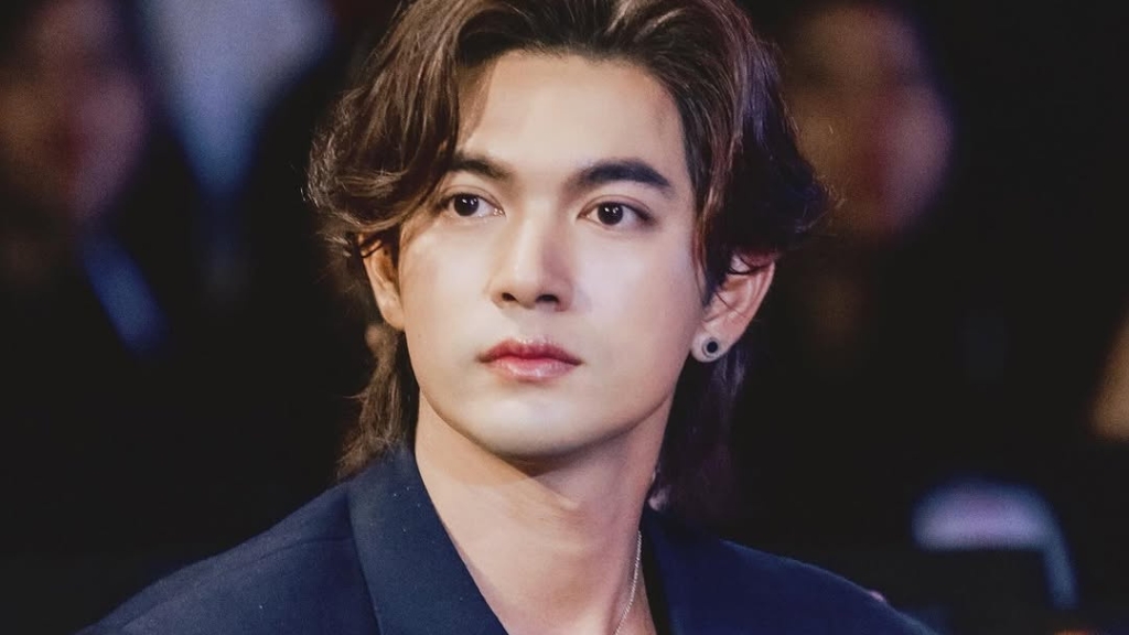 เข้ม หัสวีร์ เผยว่าต้องการหาประสบการณ์ใหม่ ๆ เป็นเหตุผลให้เขาไม่ต่อสัญญากับช่อง 7