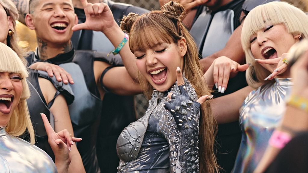 Always LALISA สารคดีของ LISA เปิดตัวด้วยคะแนน 100% บน Rotten Tomatoes ทั้งฝั่งผู้ชมและนักวิจารณ์