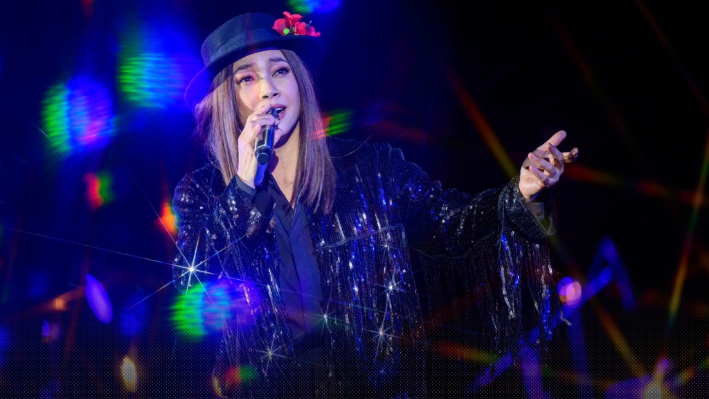 แอม เสาวลักษณ์ อัปเดตหลังเข้ารับการรักษา ด้วยอาการปอดและหลอดลมอักเสบ