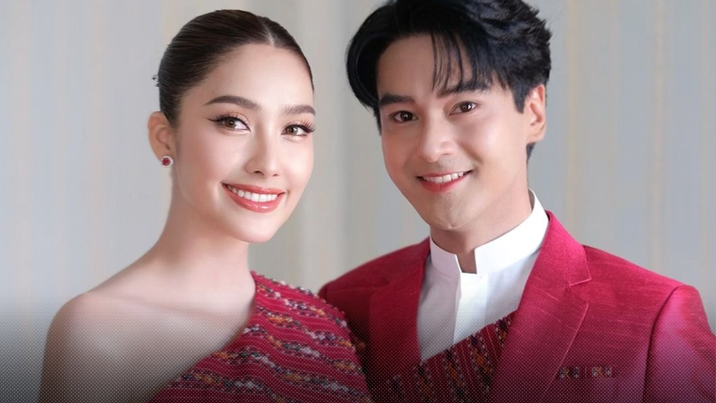 ฮาน่า ลีวิส และ อ๊อฟ ชนะพล สวมเครื่องแต่งกายภูไท เข้าพิธีหมั้นตามประเพณีแบบอีสาน