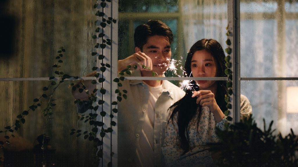 ‘ไม่เหมือนตอนมีเธอ’ เพลงช้าเนื้อหาสุดซึ้งที่เล่าถึงความคิดถึง ผ่านเสียงร้องของ แก้ม วิชญาณี กับแนวเพลง Modern Pop กลมกล่อม