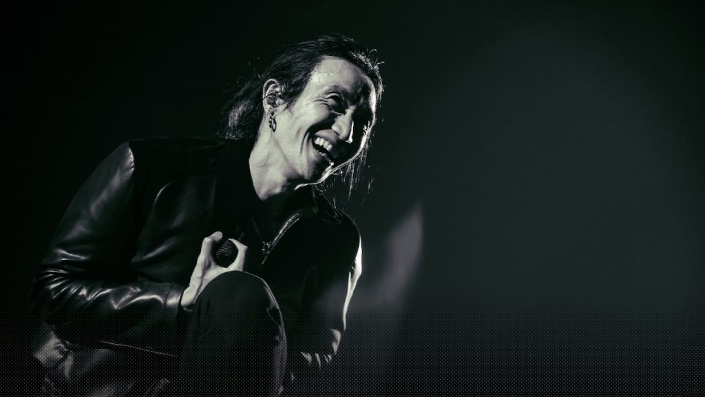 ตูน อาทิวราห์ เผยว่าเพิ่งเข้ารับการผ่าตัดเปลี่ยนหมอนรองกระดูก โล่งใจทุกอย่างผ่านไปด้วยดี