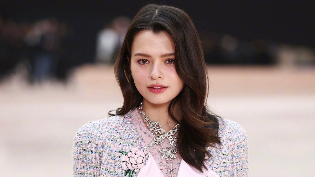 เบ็คกี้ รีเบคก้า แบรนด์แอมบาสเดอร์ CHANEL คนล่าสุด สะท้อนพลังศิลปินไทยในเวทีแฟชั่นโลก