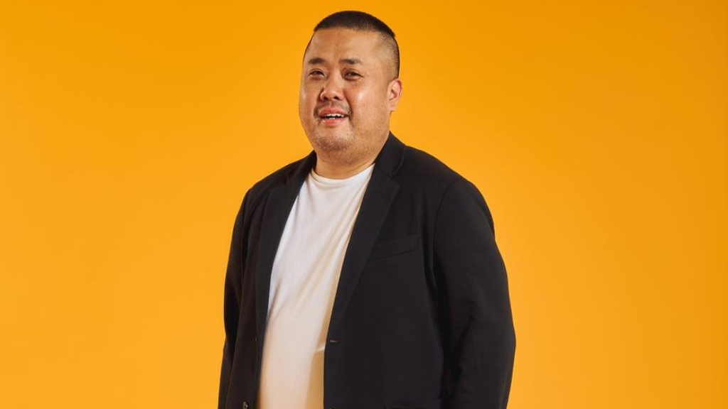 ดีเจอาร์ต มารุต ถูกมิจฉาชีพเลียนเสียงโทรหาพ่อแม่ อ้างโดนจับเรียกเงิน 60,000 เพื่อไม่ดำเนินคดี