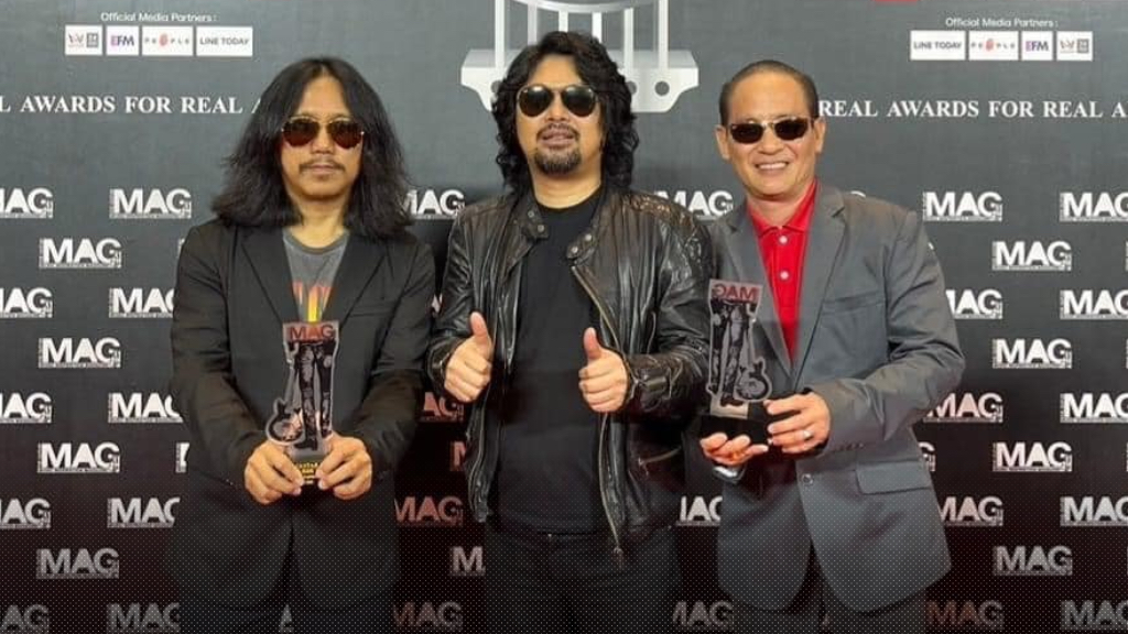 เสก เสกสรรค์ และวง LOSO รับรางวัล Lifetime Achievement ในงาน The Guitar Mag Awards 2024 พร้อมสรุปรางวัลต่าง ๆ ที่น่าสนใจ