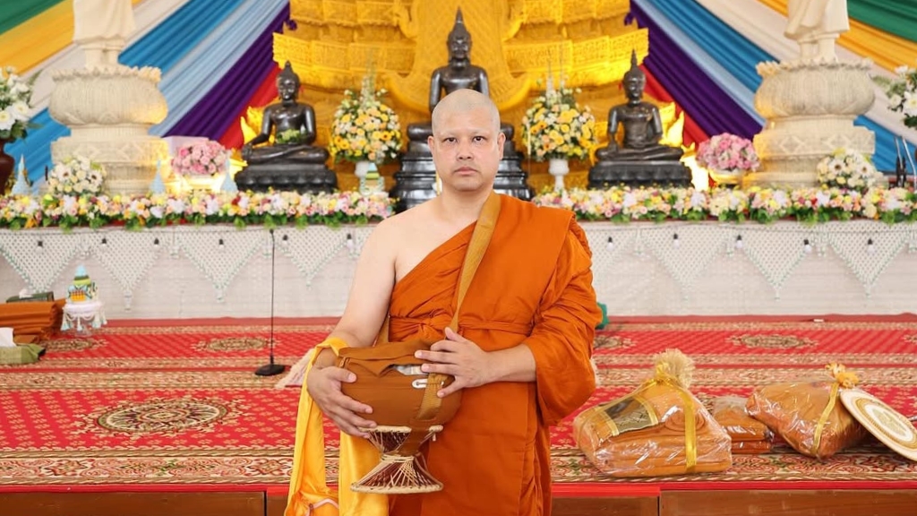 เติ้ล ตะวัน เข้าพิธีอุปสมบท ณ วัดเทพสรธรรมาราม จังหวัดปทุมธานี รับฉายา ‘จารุธมฺโม’