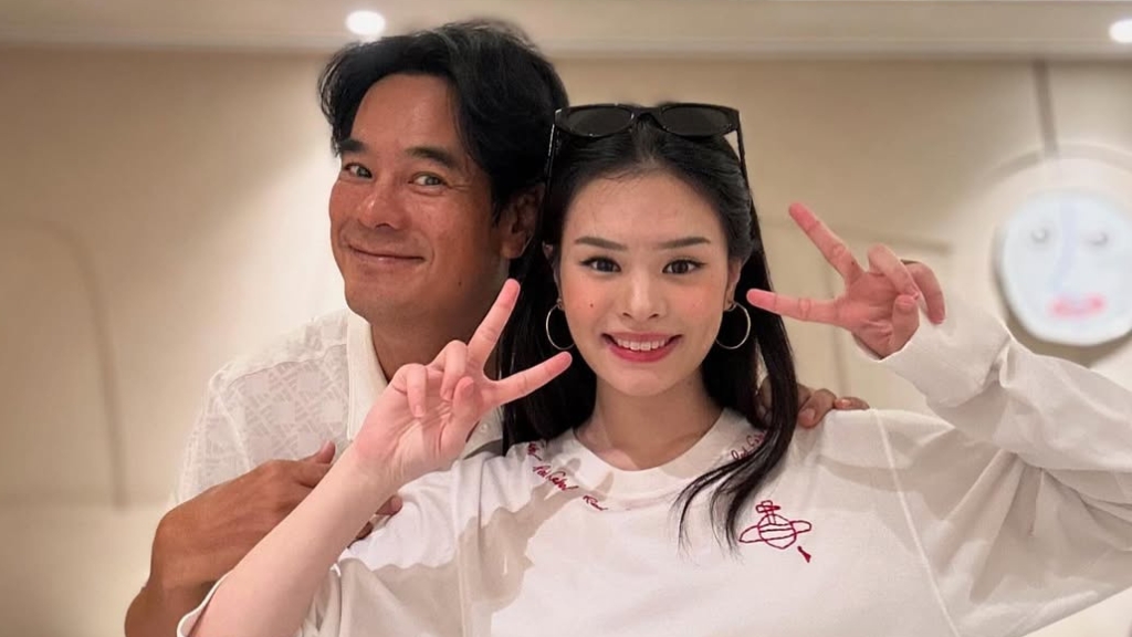 อ่ำ อัมรินทร์ ขึ้นโรงพักปกป้องลูกสาว หลังถูกกลุ่มครีเอเตอร์กุข่าว แอลลี่ ตั้งท้อง