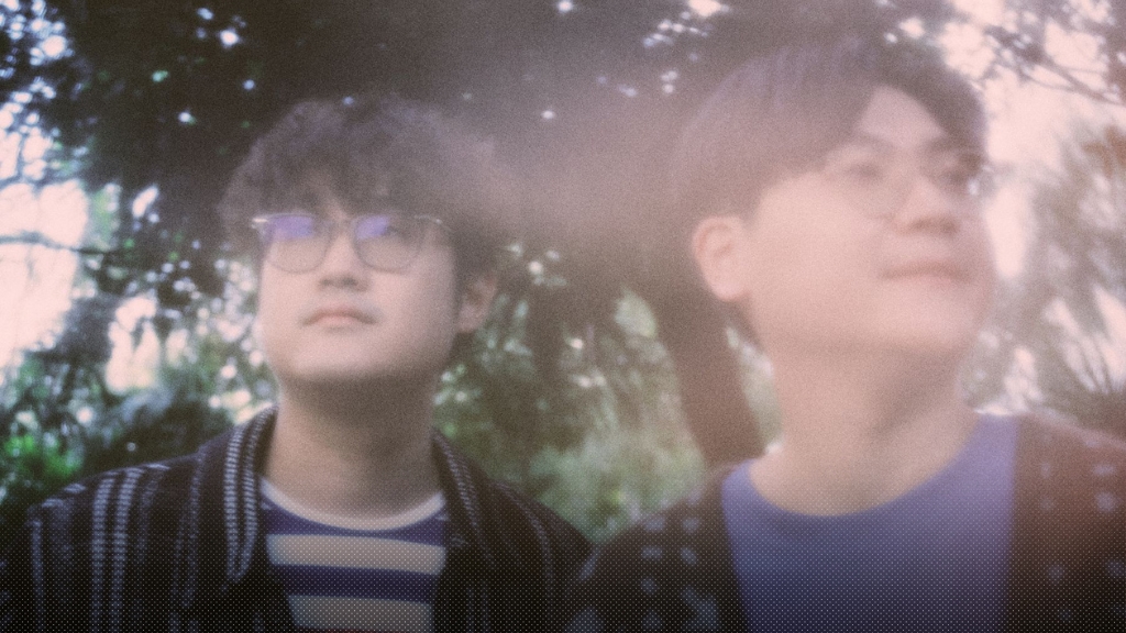 ‘พรุ่งนี้ไม่มีใครรู้’ ซิงเกิลใหม่ฉลองปล่อยอัลบั้ม ‘PROUD’ จาก fellow fellow ที่ชวน Ink Waruntorn มาฟีเจอริง