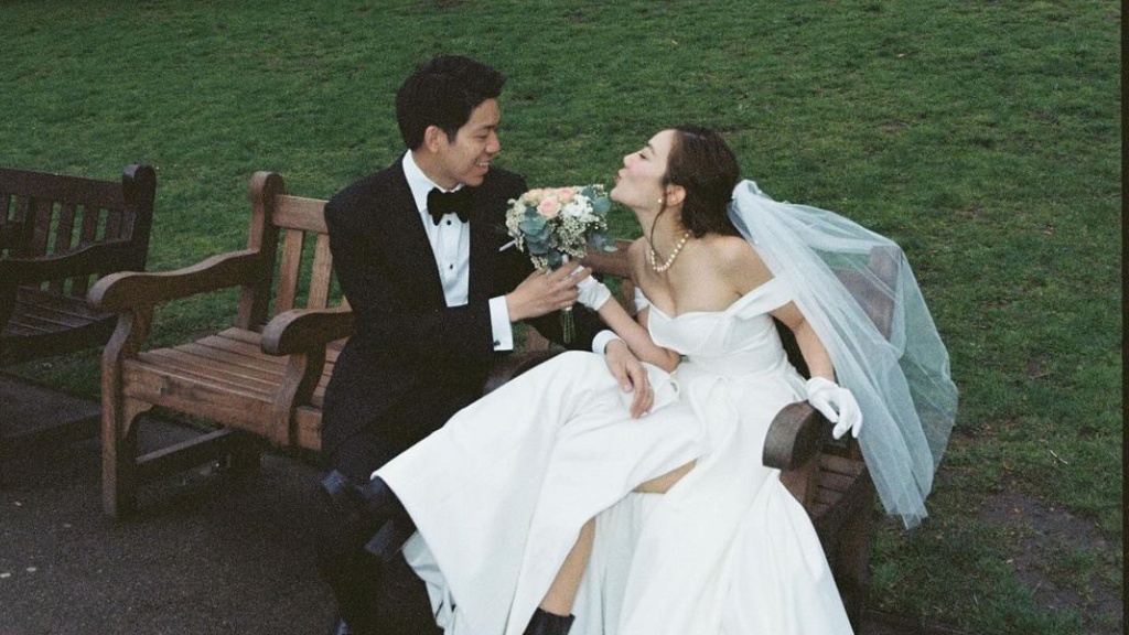 นัตตี้ นันทนัท เข้าพิธีวิวาห์กับแฟนหนุ่มนักธุรกิจ ครอบครัว-เพื่อนร่วมอวยพรอย่างอบอุ่น