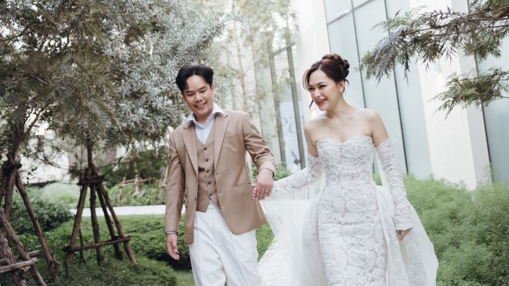 ชาวร็อกแฮปปี้! น็อต Retrospect ควงคู่ บีม วิวาห์สุดชื่นมื่น พร้อม After Party เดือดสมศักดิ์ศรี