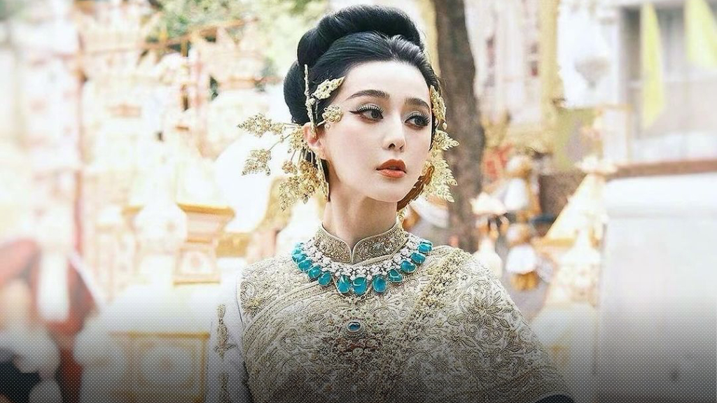 ฟ่านปิงปิง เผยว่าเธอมักเลือกเดินทางมาพักผ่อนที่ไทย ใช้เวลากับเพื่อน และเอ็นจอยไปกับอาหารอร่อย ๆ