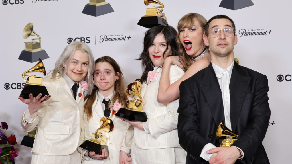 ปีแห่งพลัง(เสียง)ศิลปินหญิง! เมื่อ Taylor Swift, Miley Cyrus, Billie Eilish, SZA, boygenius ชนะรางวัลใหญ่บนเวที Grammy Awards