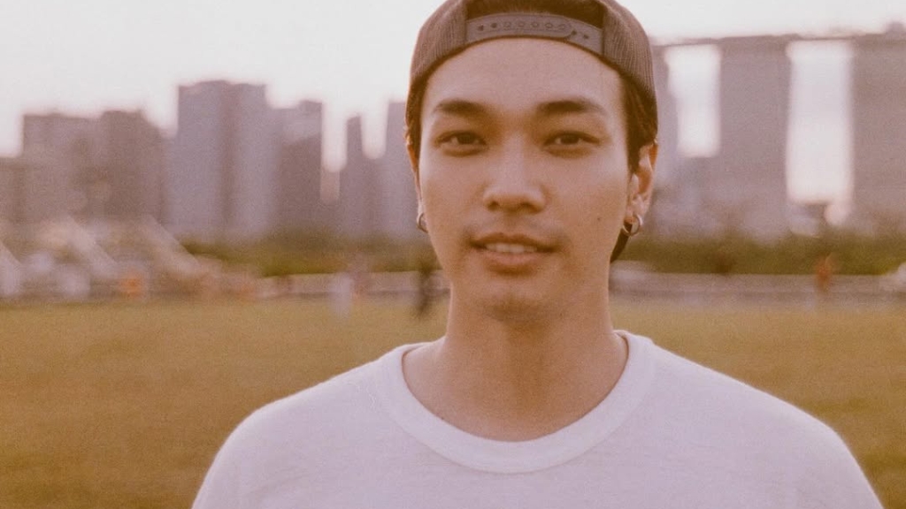 โอบ โอบนิธิ เผยหนึ่งความลับนางฟ้า! เบื้องหลังผมสวยของ เลดี้ปราง ใช้เวลาเป่า 1 ชั่วโมง