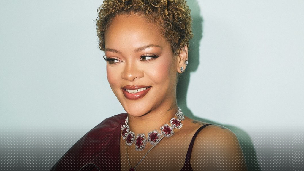 Rihanna เผยว่าตอนนี้เธอพร้อมเข้าสตูดิโอเพื่อทำเพลงแล้ว รอหน่อยนะ..รอบนี้ไม่จ้อจี้