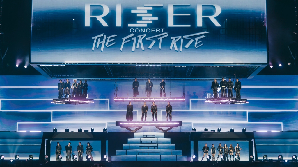 แคปเจอร์โมเมนต์คอนเสิร์ตแห่งปี RISER CONCERT : THE FIRST RISE ยิ่งใหญ่ทุกซีน จัดเต็มทุกโชว์ เพื่อให้แฟนฟินจุใจตลอด 3 วัน