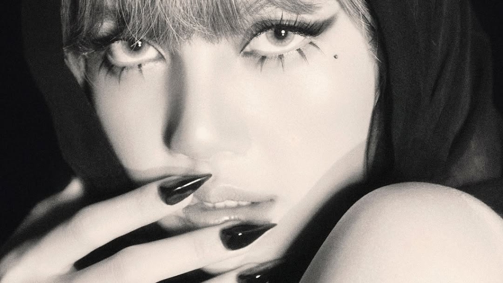 LISA เปิดตัวอัลบั้ม ALTER EGO พร้อมเซอร์ไพรส์สุดพิเศษให้แฟน ๆ ได้ฟังเพลงโปรดก่อนใคร