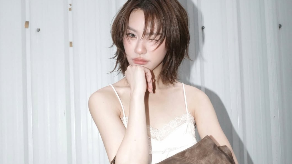 เอมี่ ทสร ถูกซาแซงประชิดตัว แฟนคลับกังวลเรื่องความปลอดภัย-อยากให้เพิ่มการดูแลและปกป้องนักแสดง