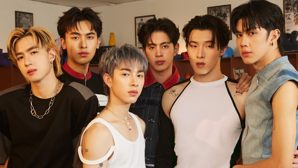 ‘ตบปาก (On That Day)’ เพลงเจ็บจี๊ดจาก PROXIE เหมาะอย่างยิ่งกับคนที่เผลอบอกความรู้สึก..แต่กลับถูกปฏิเสธ