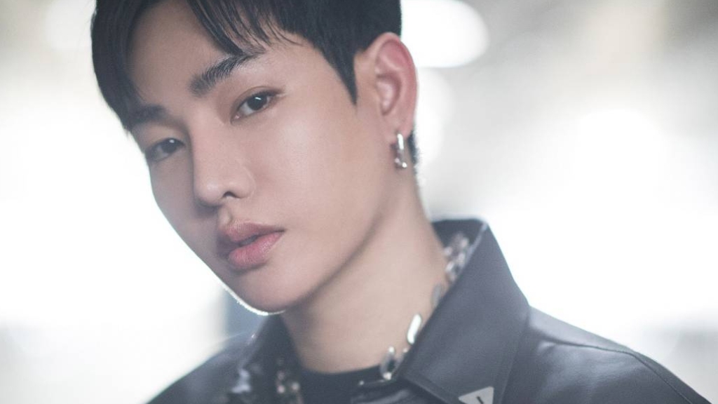 White Music อัปเดตอาการ เป๊ก ผลิตโชค หลังเข้ารับการรักษา รู้สึกตัวแล้วแต่ยังต้องเฝ้าระวังอย่างใกล้ชิด