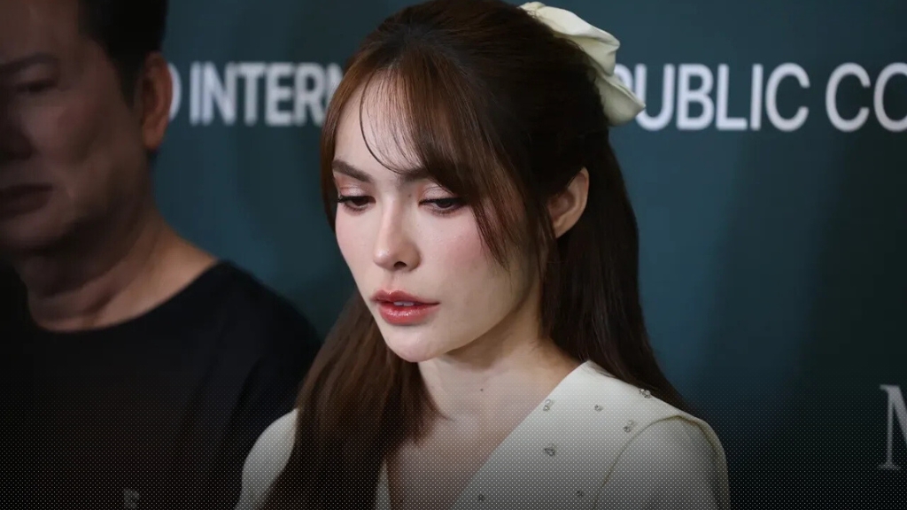 ชาล็อต ออสติน แถลงเล่าเหตุการณ์ถูกมิจฉาชีพหลอกโอนเงินกว่า 4 ล้าน โดยอ้างว่ามีชื่อเอี่ยวฟอกเงิน