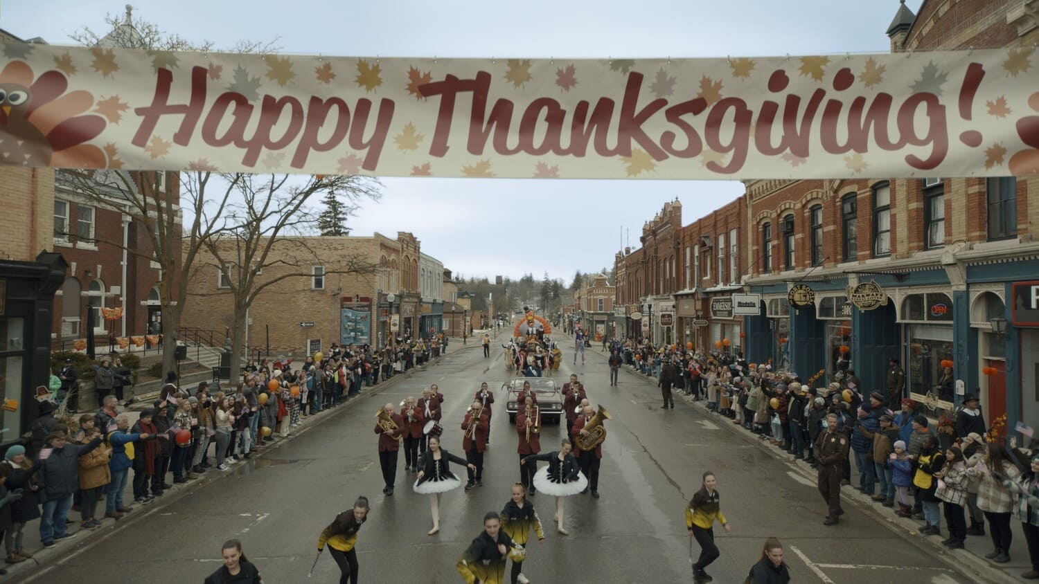 [Review] Thanksgiving สาแก่ใจคอหนังไล่เชือด ฆาตกรโรคจิตกับคืนวันขอบคุณ