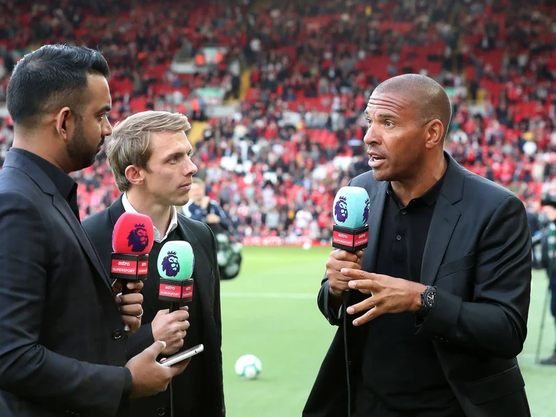 Collymore Outlines Realistic Ambitions for Iraola's First Liverpool Season