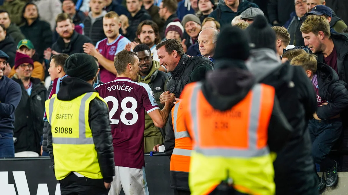 Smicer: Klopp's Anfield Return "Impossible" to Reject Amidst Liverpool Struggles