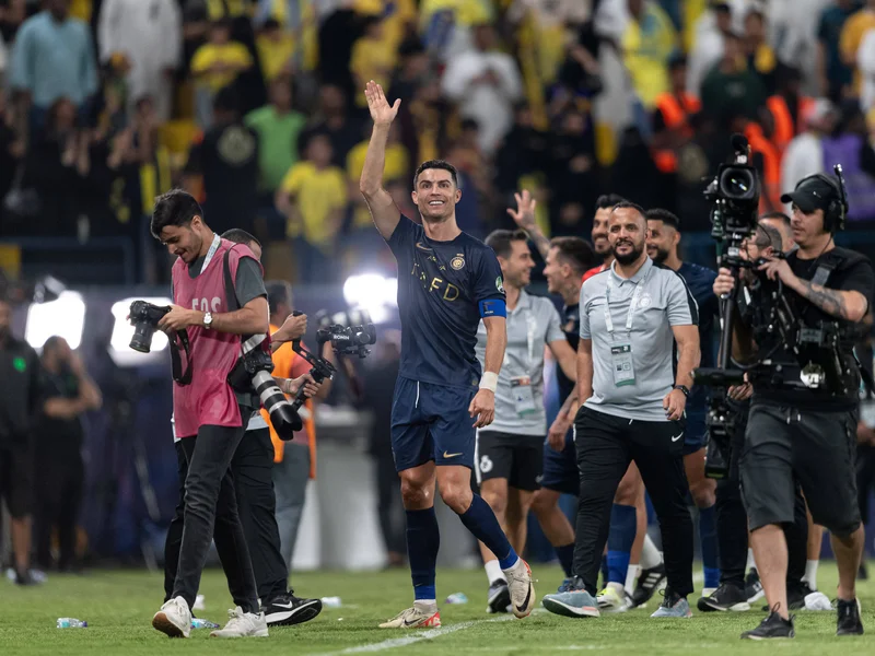 Ronaldo Leads Football Salary Rankings as Messi Drops to Thirteenth Spot