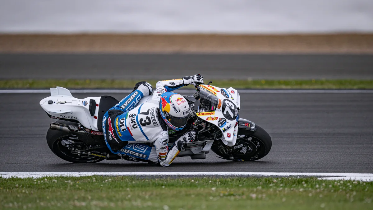 Alex Marquez cleared for Brno practice after injury return