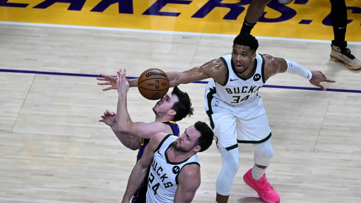 Lakers Face Offseason Crossroads Amid Reaves-Antetokounmpo Trade Buzz