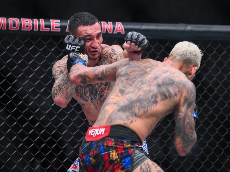 Holloway Questions McGregor's Resolve Ahead of UFC 329 Rematch
