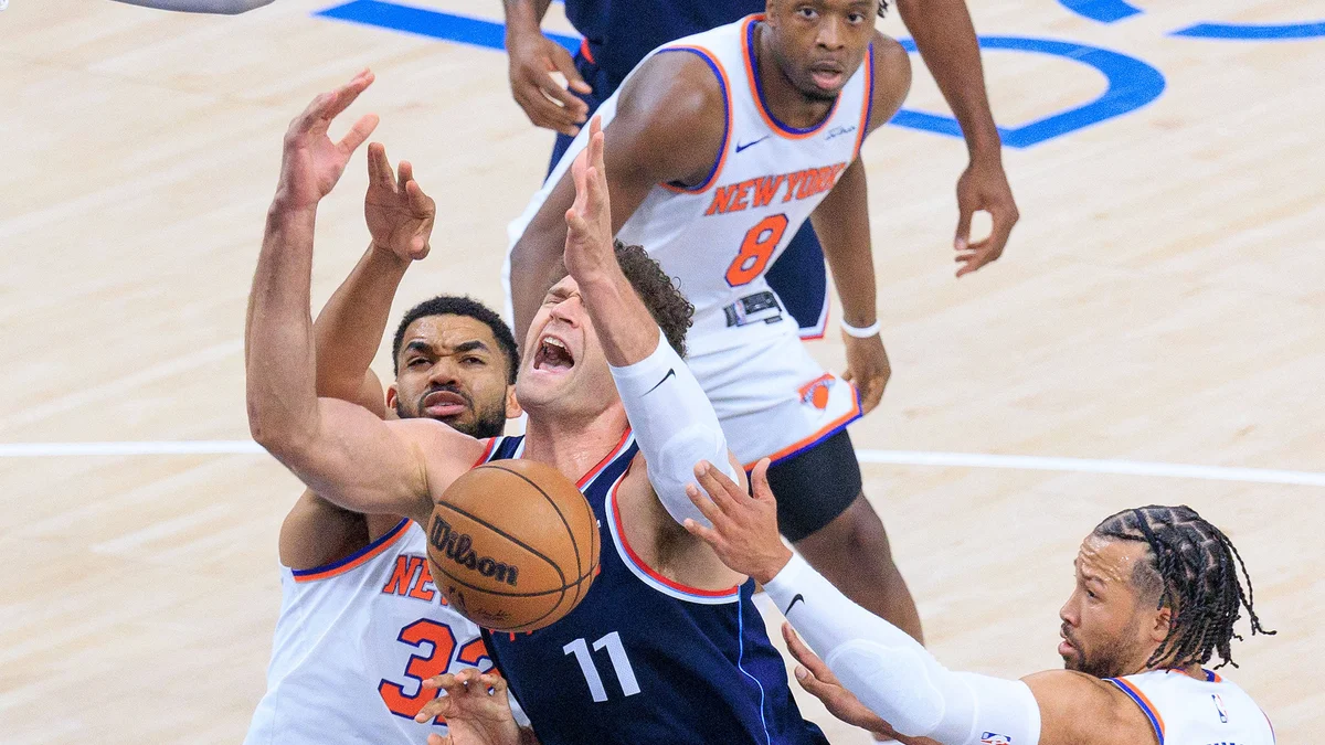Towns' Playmaking Unlocks Brown's Knicks Offense in Playoff Rise