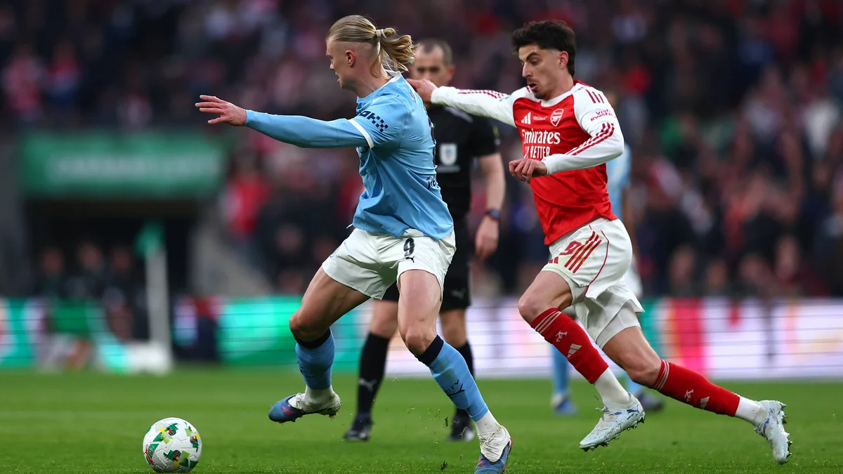 City Edge Arsenal 2-1, Trim Lead to Three in Title Race