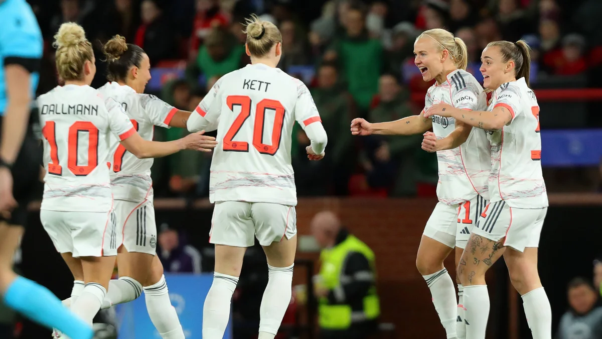 Bayern's Late Blitz Crushes United's UWCL Dream (5-3 Agg)