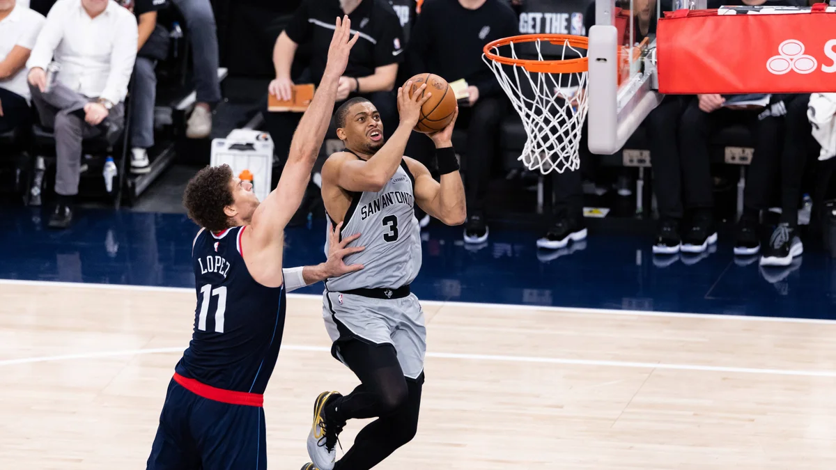 San Antonio erupts for Spurs playoff run with watch parties across city