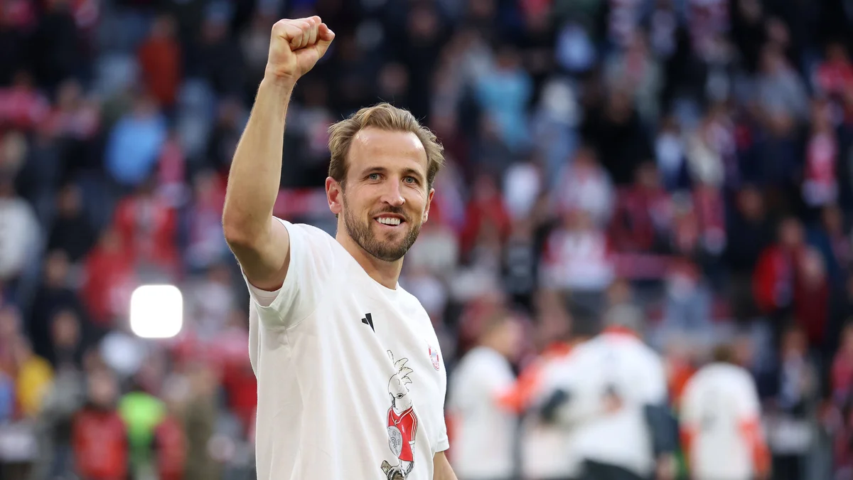 Bayern Munich Clinch 35th Bundesliga Title with 4-2 Comeback Win Over Stuttgart