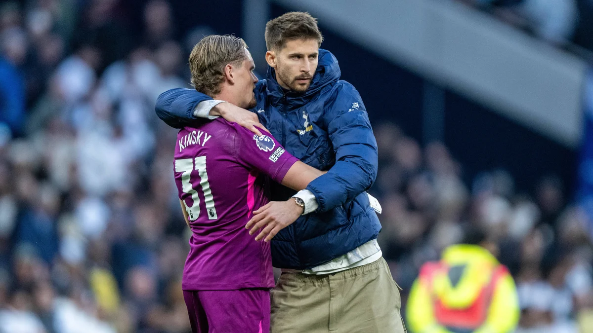Tottenham Secures Long-Term Future with Goalkeeper Antonin Kinsky Contract